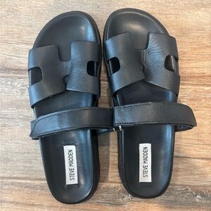 Steve Madden mAYVEN Black Leather Slide Sandals